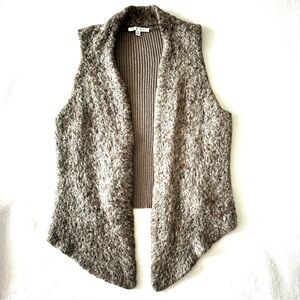 Cabi Alpaca Mohair Blend Vest Medium Sleeveless Fuzzy Open Front‎ Sweater